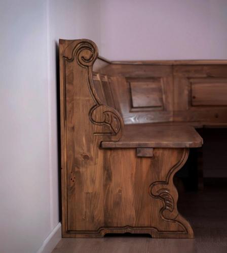 Preview: Landhaus Eckbankgruppe Massivholz Kolonial braun lackiert Königsee 165x165cm Eckbank Set ohne Kissensatz Fichte voll massiv Landhausstil rustikal