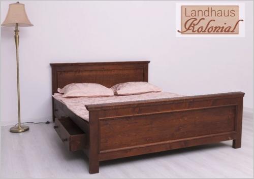 Landhaus Bettgestell Massivholz Bett 160 X 200 cm mit Schubladen Kolonial braun Fichte massiv Holz PS114-D2 lackiert Landhausstil inkl. Lattenrost